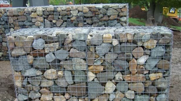 Coastal Sand Soil and Mulch landscaping work in Craignish