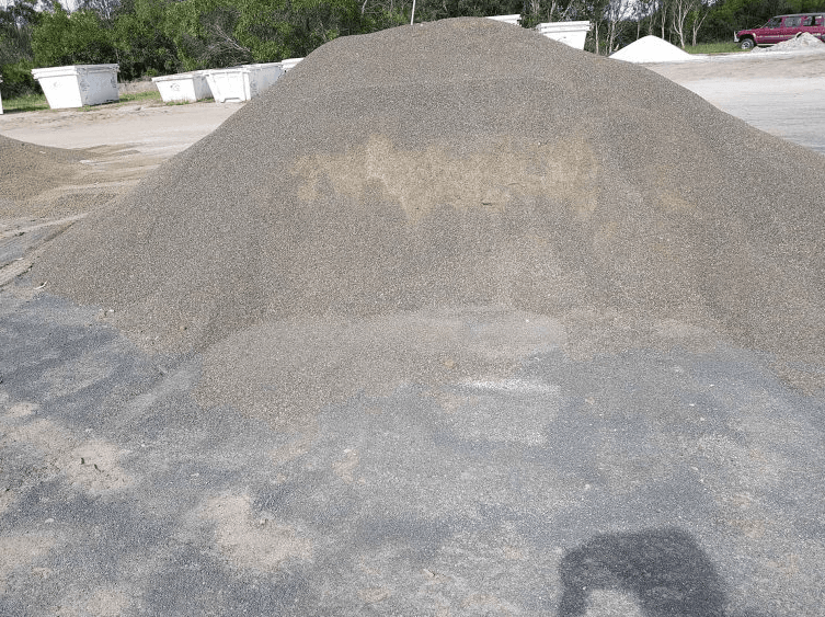 Coastal Sand Soil and Mulch landscaping work in Craignish