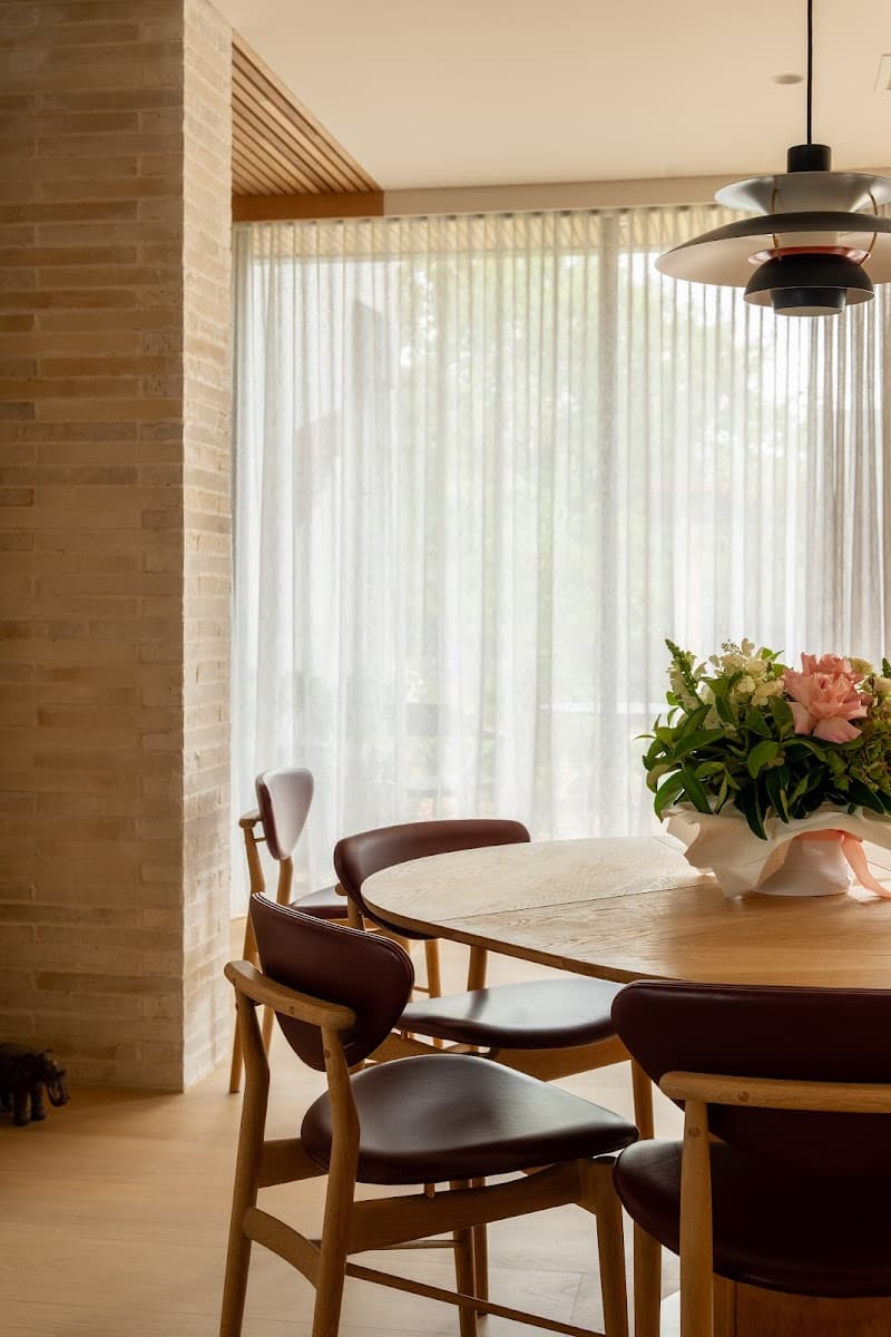 Coastal Window Furnishings curtains & blinds work in Somerville