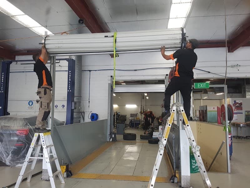 Cobra Garage Doors - Garage door repairs & installation in Brisbane garage doors work in Ring