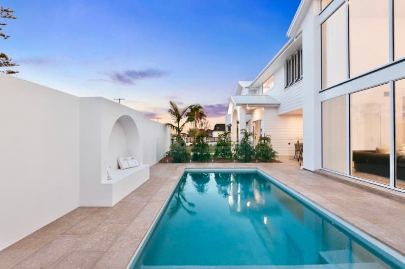 Colonial Painting & Decorating Service painter work in West Gosford