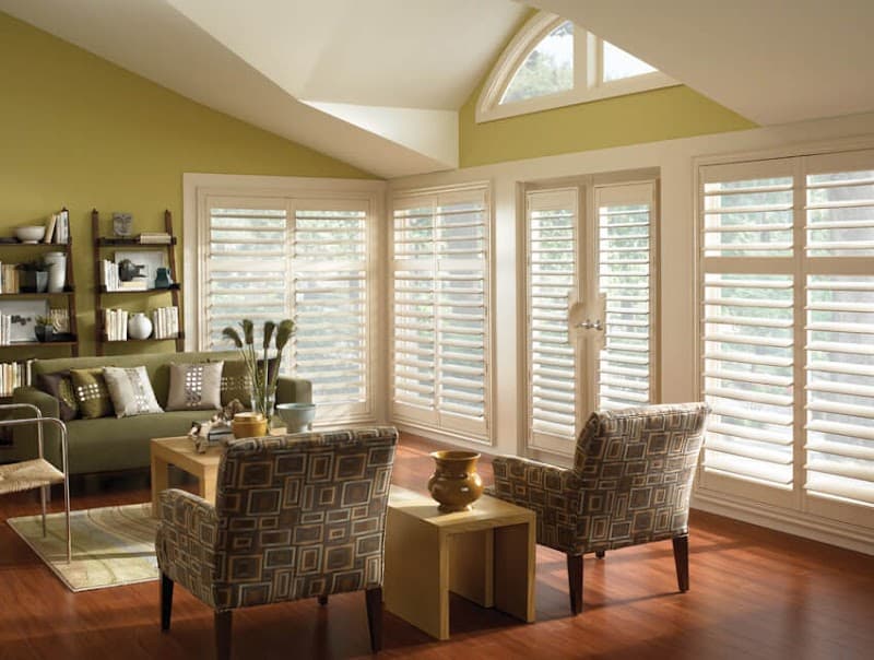 Complete Blinds curtains & blinds work in Hamilton