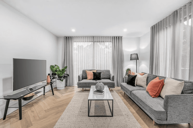 Complete Blinds Melbourne curtains & blinds work in Ringwood