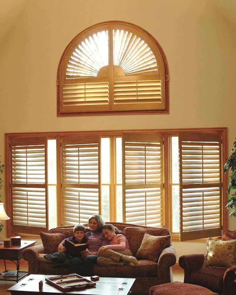 Complete Blinds Melbourne curtains & blinds work in Ringwood