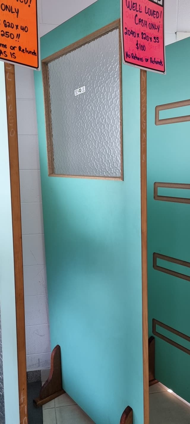 Complete Doors Mackay garage doors work in Mackay