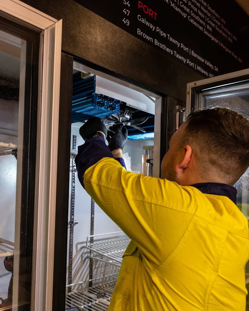 Complete Refrigeration & Air appliance repair work in Greenfields