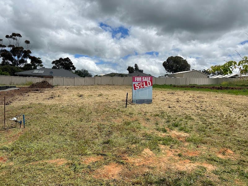 Country Mowing and Gardening lawn care work in Lyndoch