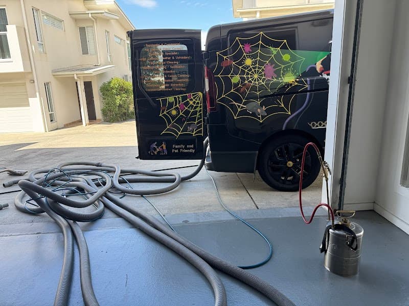 CPH Services Gold Coast Carpet Cleaning & Pest Control carpet cleaning work in Burleigh Heads