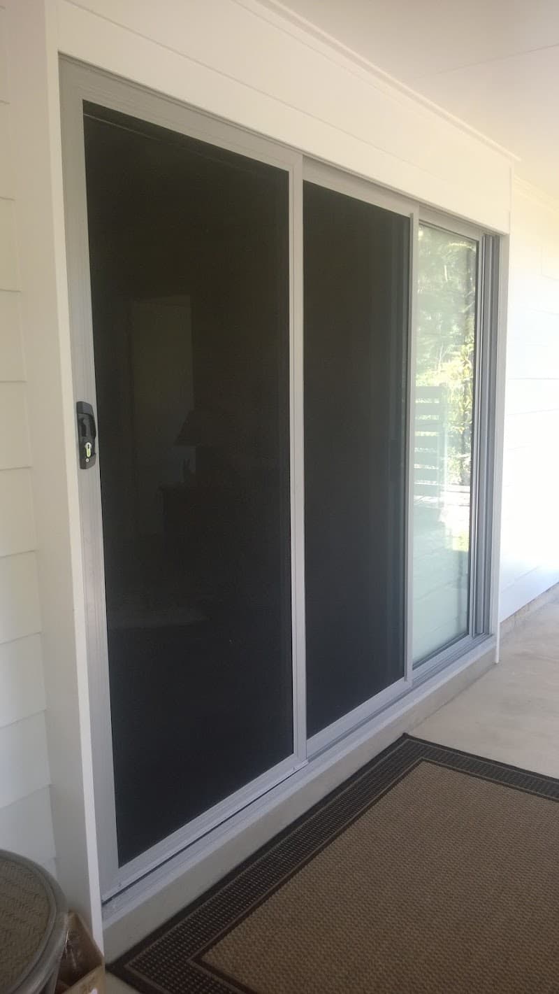 CQ Glass Screens & Tinting glass & glazier work in Paget