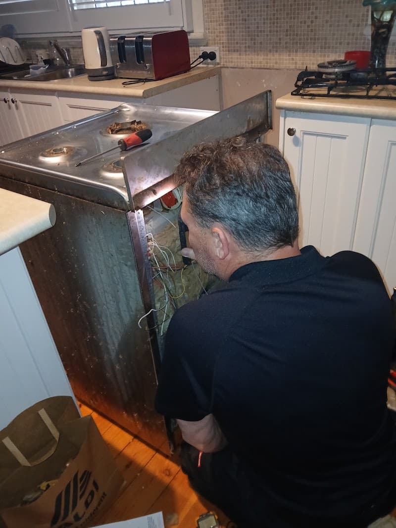 Craig Hampton Appliance Repair Lake Macquarie and Newcastle repair service appliance repair work in Warners Bay