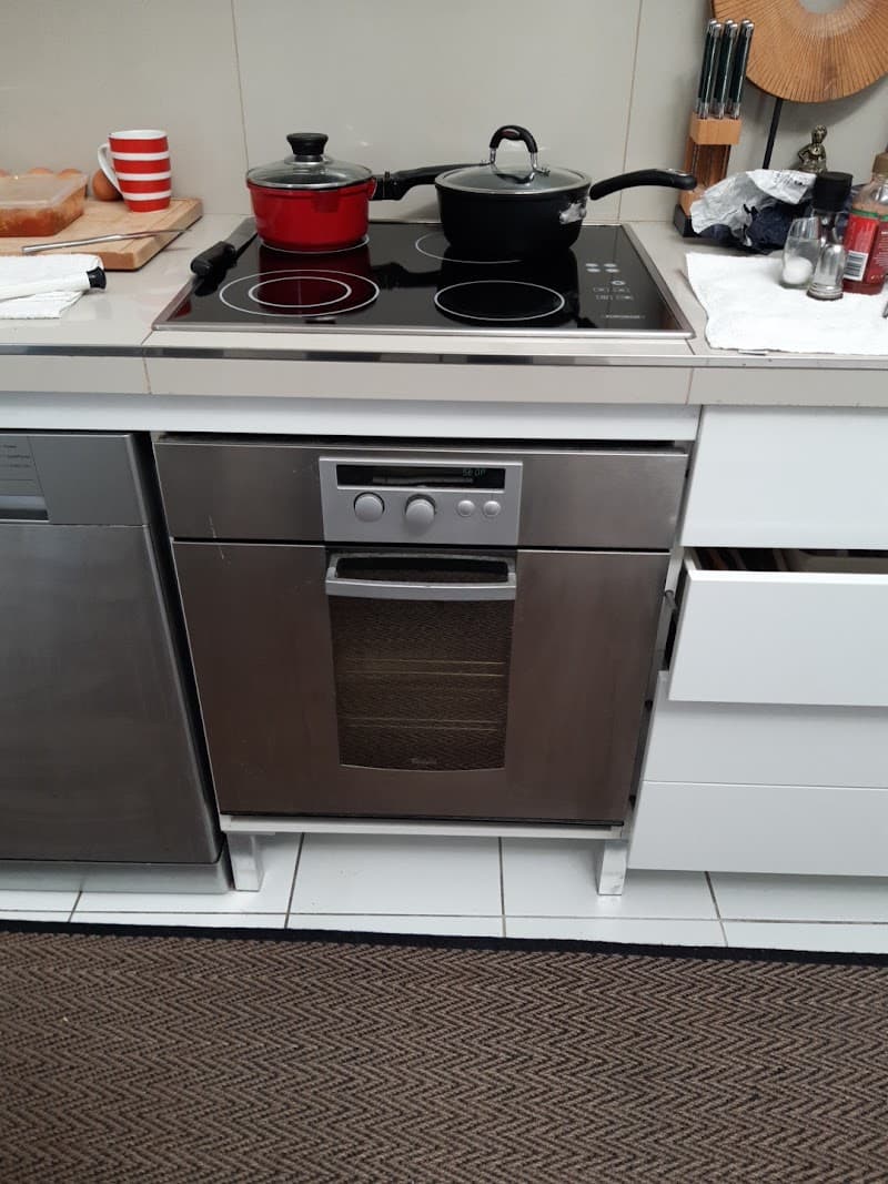Craig Hampton Appliance Repair Lake Macquarie and Newcastle repair service appliance repair work in Warners Bay
