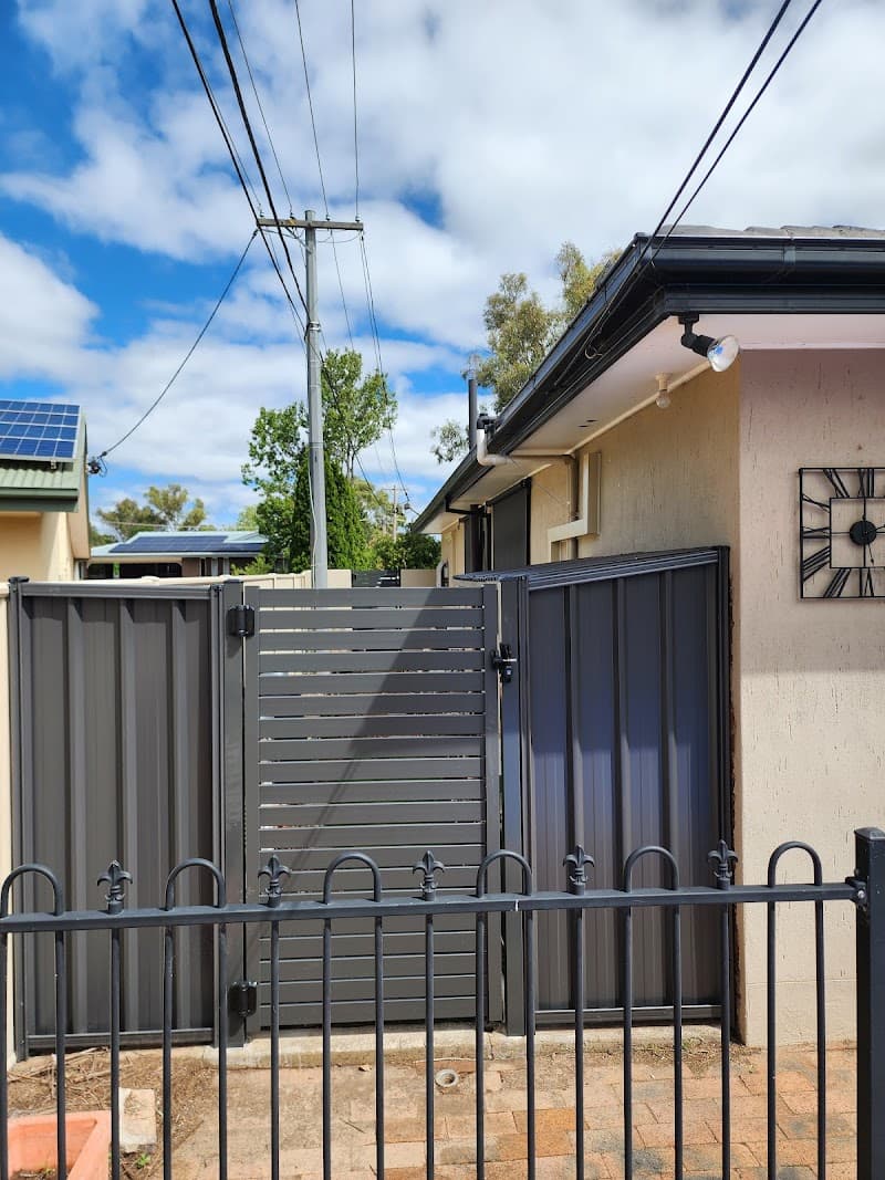 Craig’s Fencing fencing work in Hume