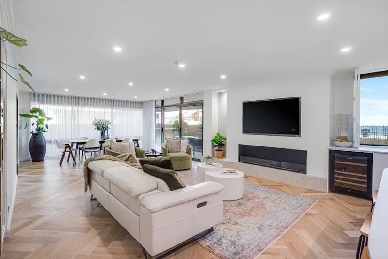 Creative Home Renovations kitchen renovation work in St Morris