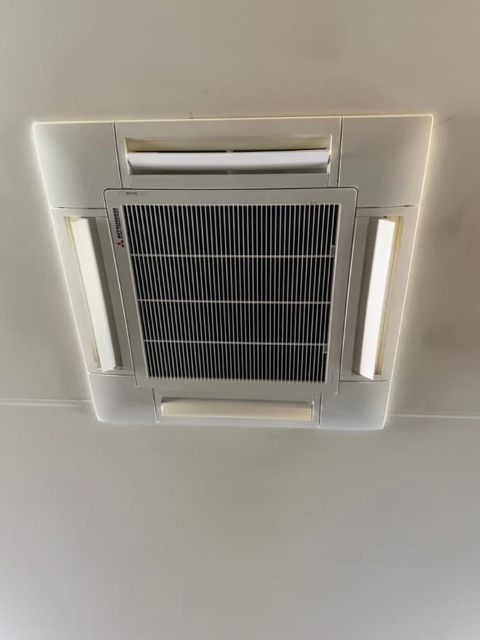CRM Electrical Control & Air Conditioning air conditioning work in Rockhampton City