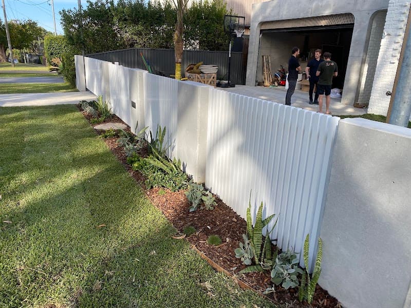CRONULLA FENCING fencing work in Taren Point