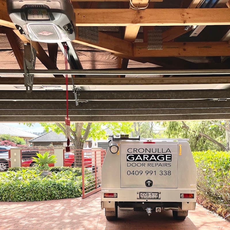 Cronulla Garage Door Repairs garage doors work in Caringbah