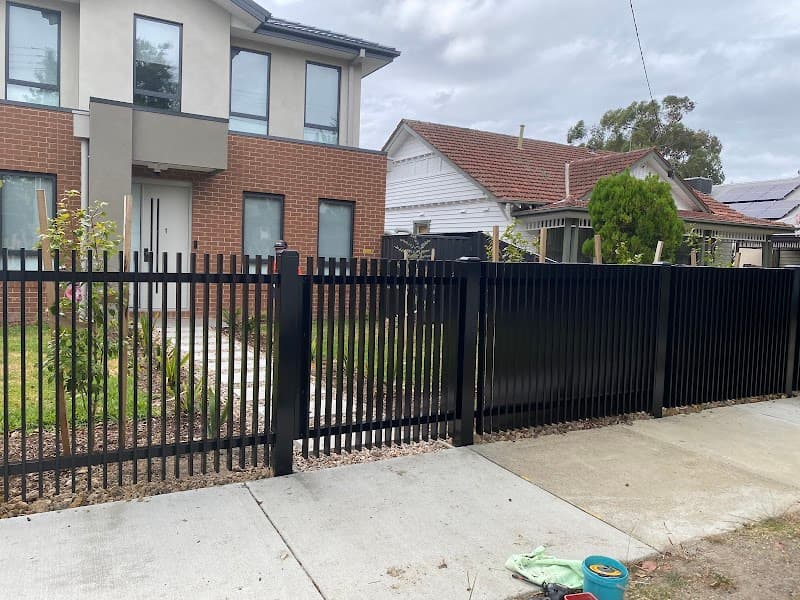 CT Fencing Solutions fencing work in Dandenong