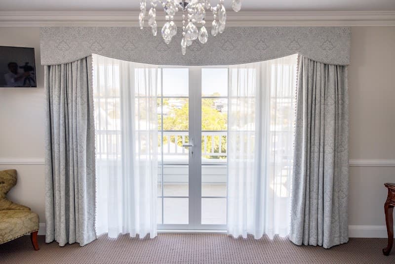Curtain Elegance curtains & blinds work in Underwood