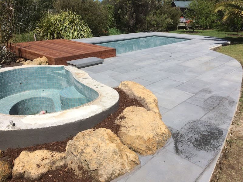 Custom landscaping landscaping work in Geelong