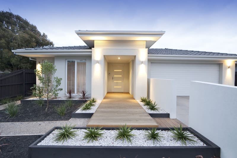 Custom landscaping landscaping work in Geelong