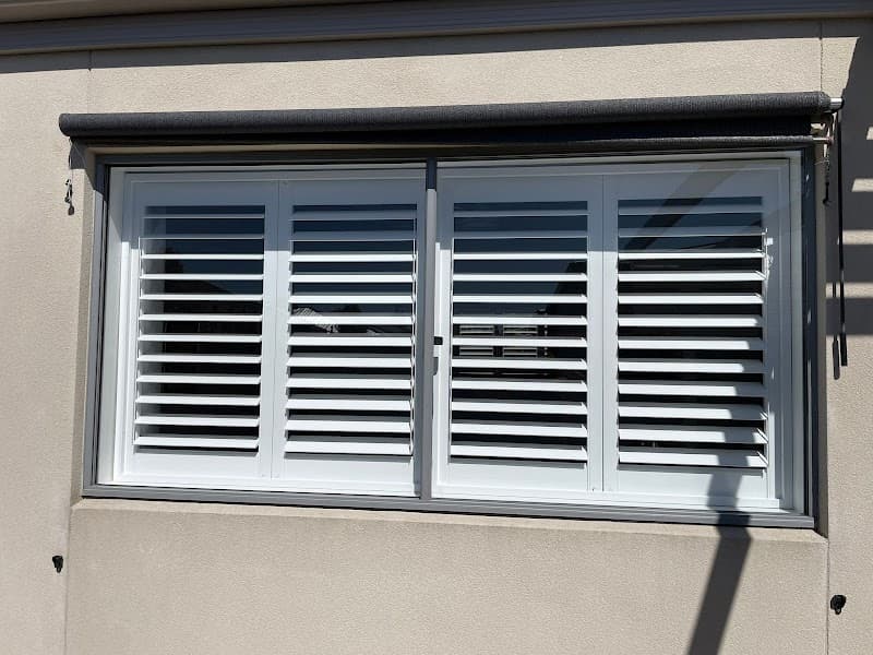 Custom Solution Blinds curtains & blinds work in Adelaide