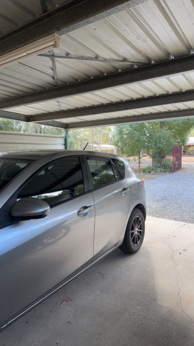 Custom Tint window tinting work in Pine Mountain