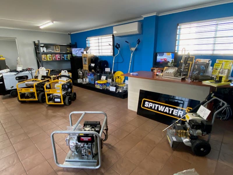 Custom Water Blasters & Repairs pressure washing work in Paget