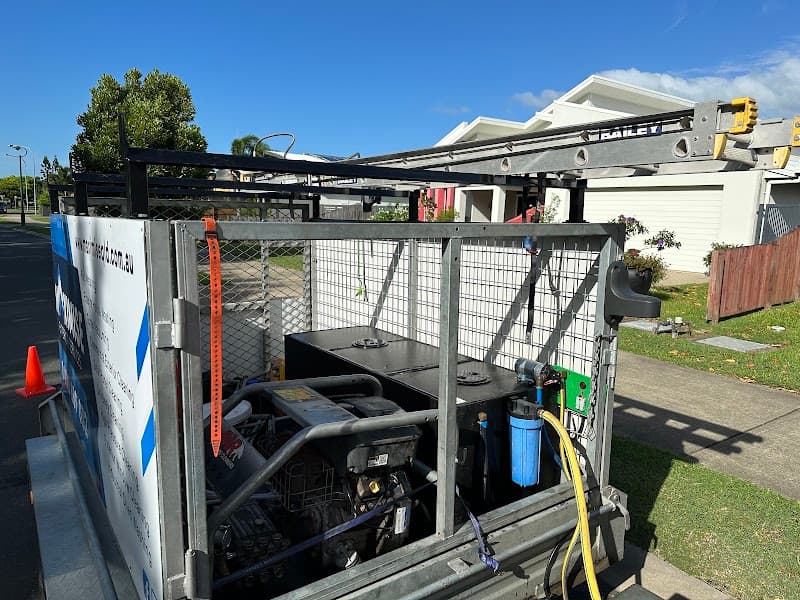 Custom Water Blasters & Repairs pressure washing work in Paget