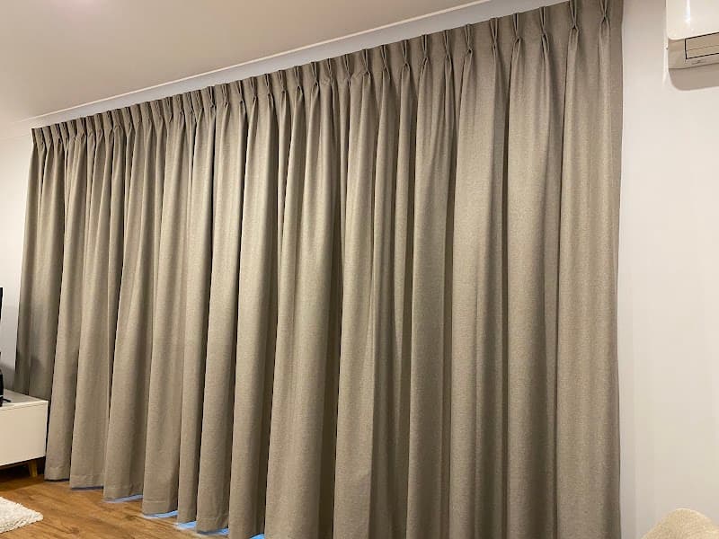 Custom Window Furnishings curtains & blinds work in Sumner