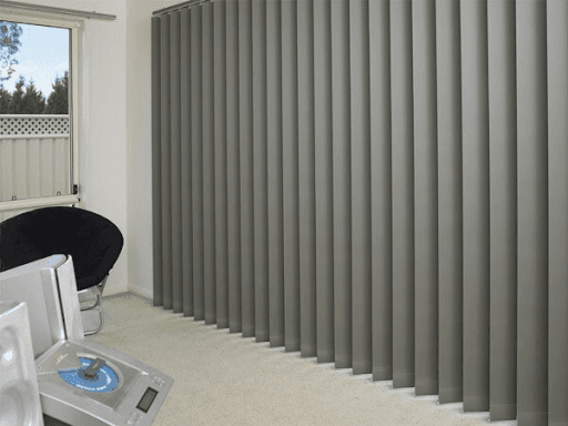 Custom Window Furnishings curtains & blinds work in Sumner