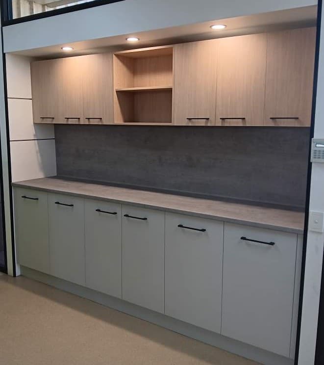 CV Benchtops & Hardware carpentry work in East Bendigo