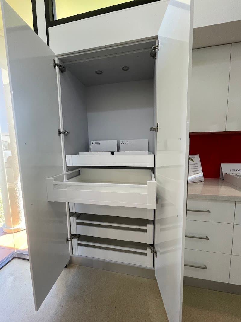 CV Benchtops & Hardware carpentry work in East Bendigo