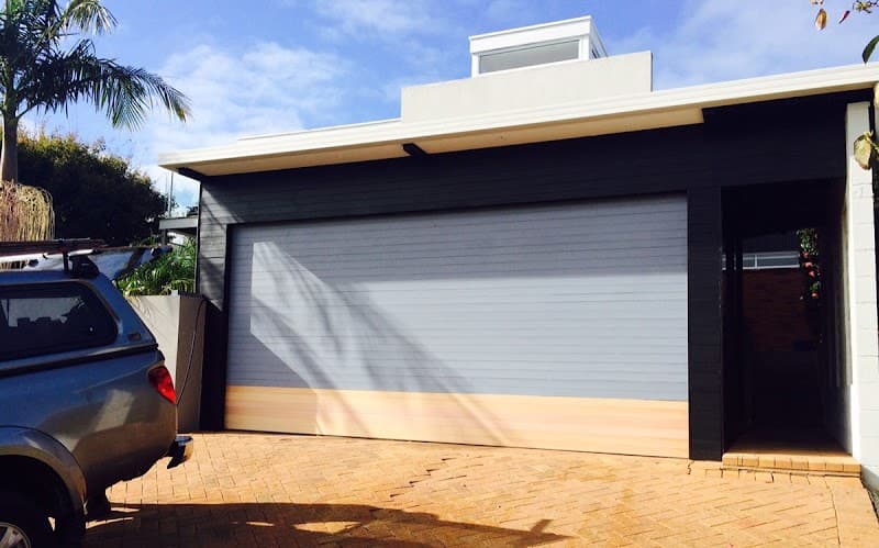 D & D Garage Doors garage doors work in Keysborough