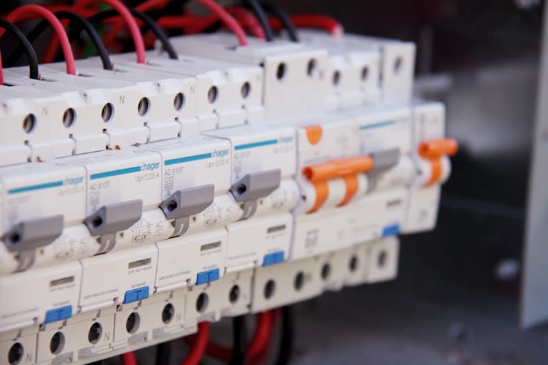D & J Hussey Electrical electrician work in Bundaberg North