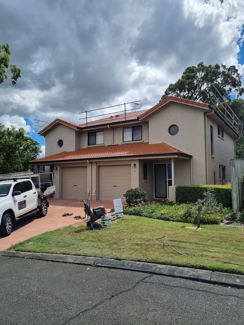 D & L Roofing roofing work in Mermaid Waters