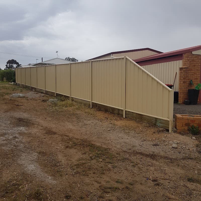 D & M Fencing fencing work in Bendigo