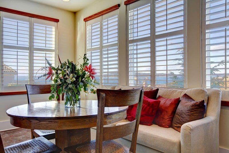 D-Blinds (Downs Awning & Blinds Centre) curtains & blinds work in Wilsonton