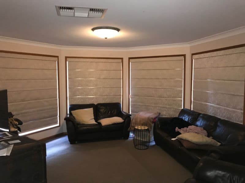 D-Blinds (Downs Awning & Blinds Centre) curtains & blinds work in Wilsonton