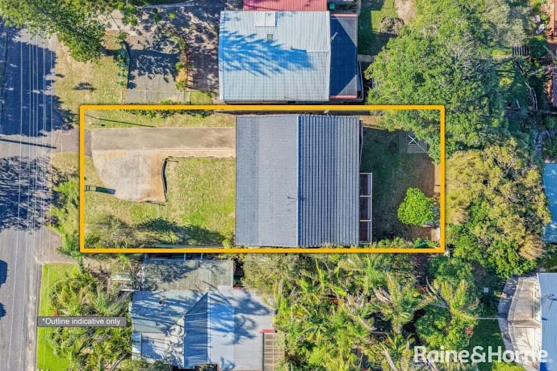 Daly Tree Contracting tree services work in Anna Bay