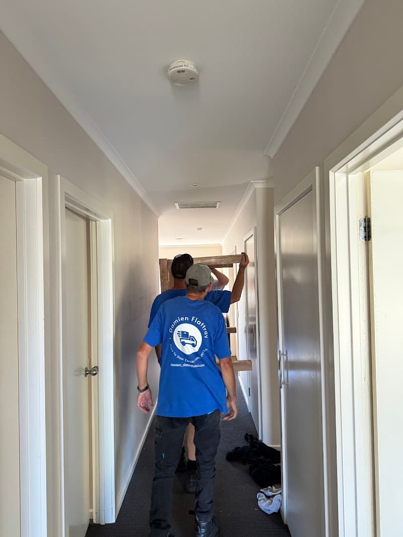Damien Flattray Removalist removalist work in Ballarat Central