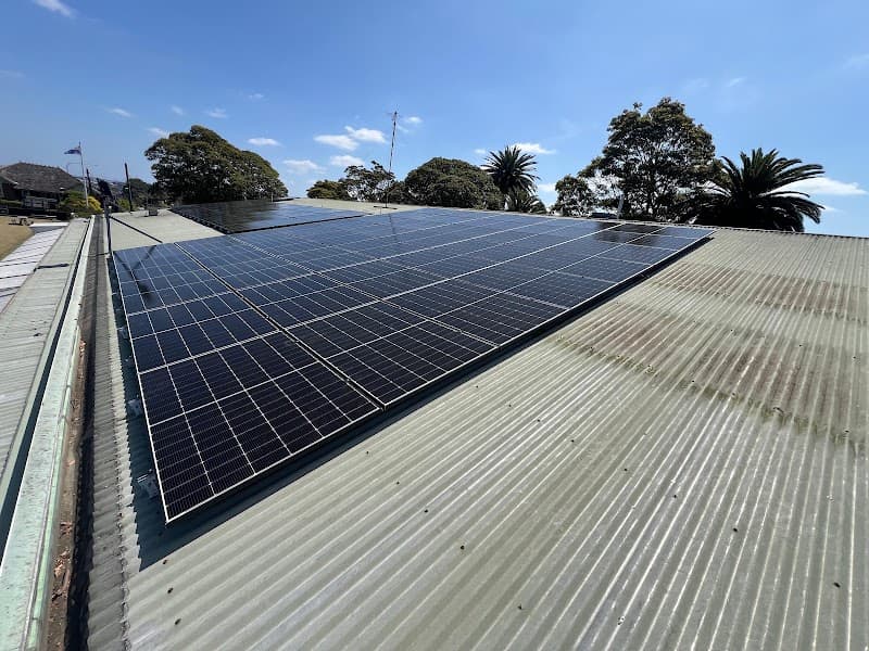 D&H Green Energy Pty Ltd solar panel installation work in Kings Park