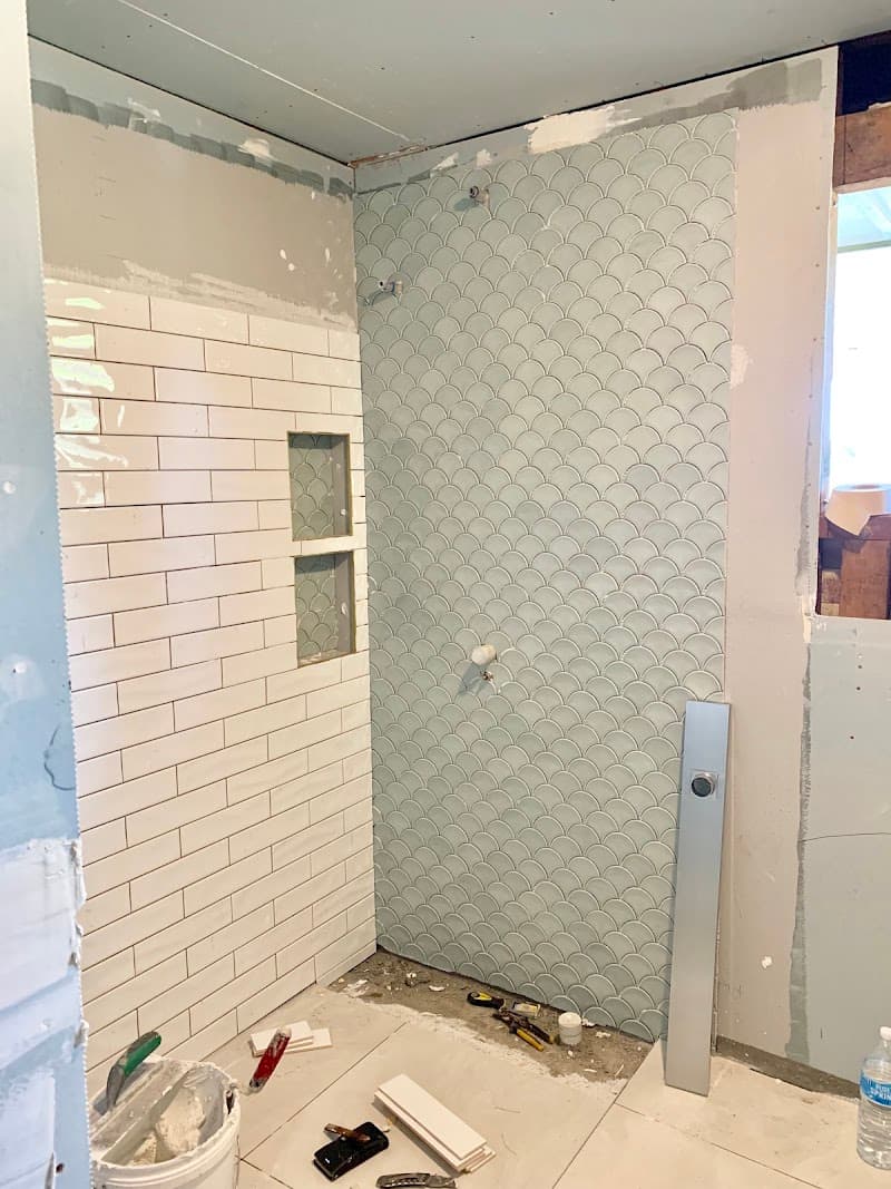 Daniel Hunter Tiling Services tiling work in North Lakes