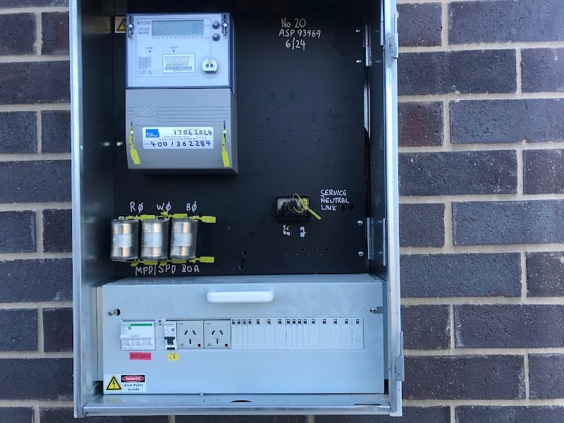 Daniel Muller Electrical electrician work in Albury