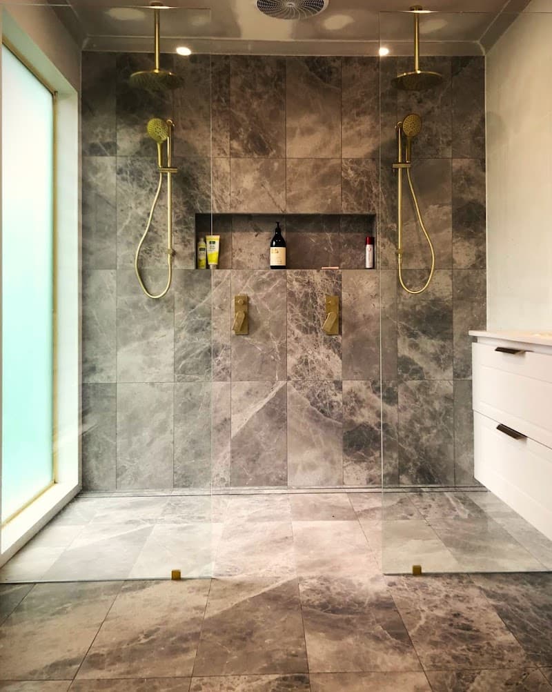Dan's Bathrooms & Tiling tiling work in Glenmore Park
