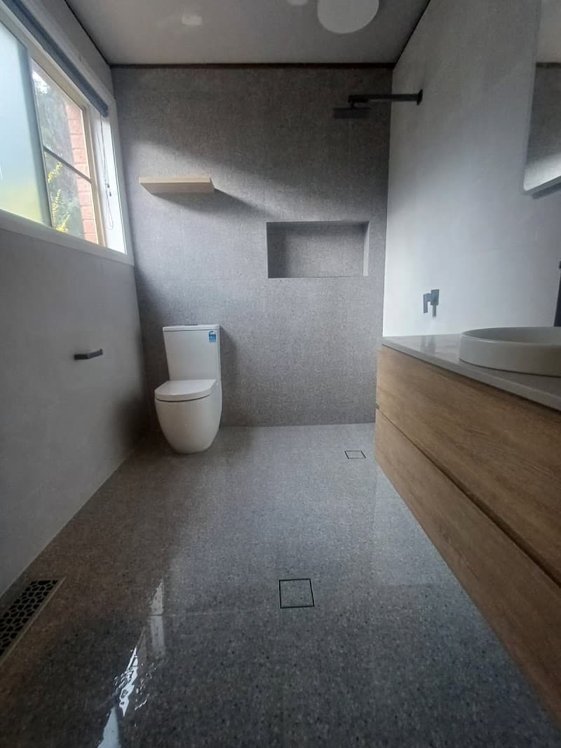 Dan's Bathrooms & Tiling tiling work in Glenmore Park