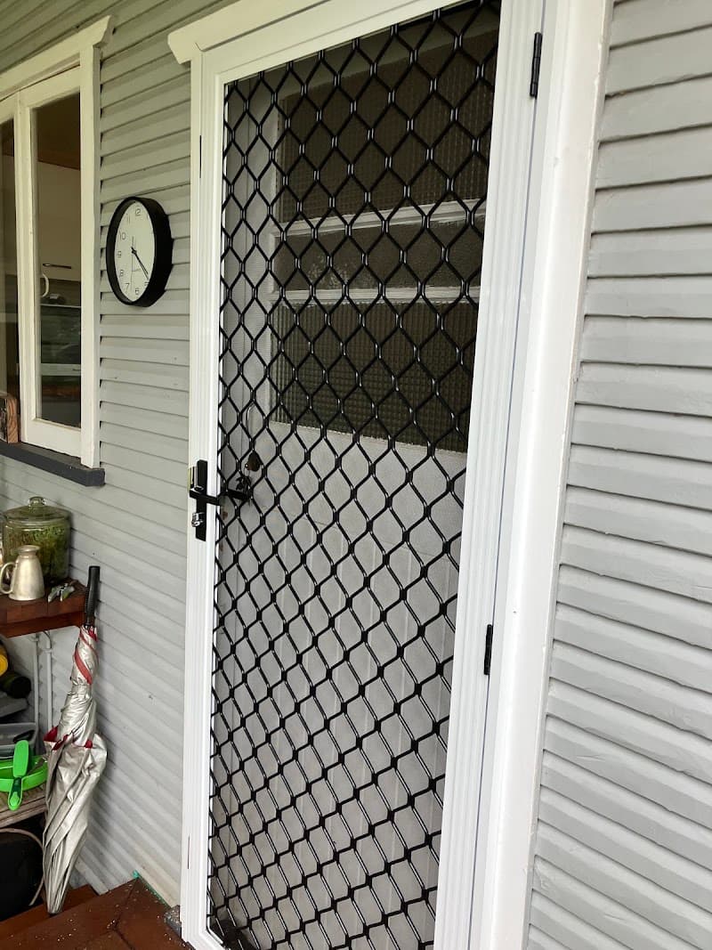 Darling Downs Glass & Security glass & glazier work in North Toowoomba