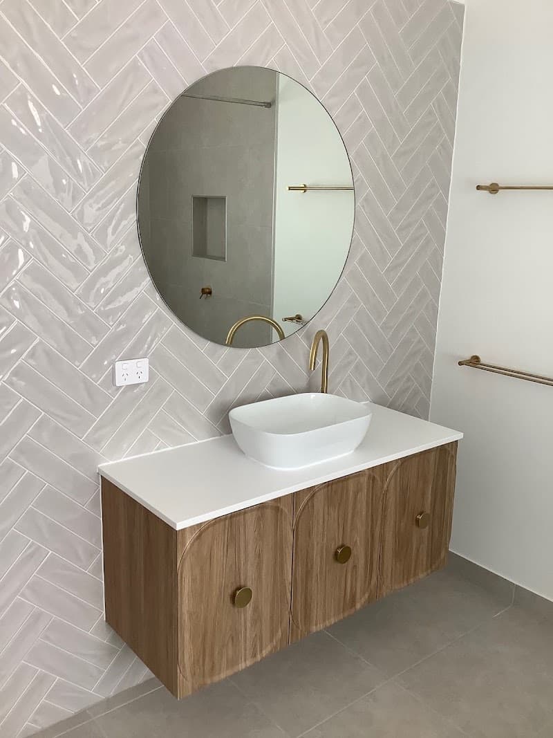 Darryl Tickle Building Pty Ltd bathroom renovation work in Alice River