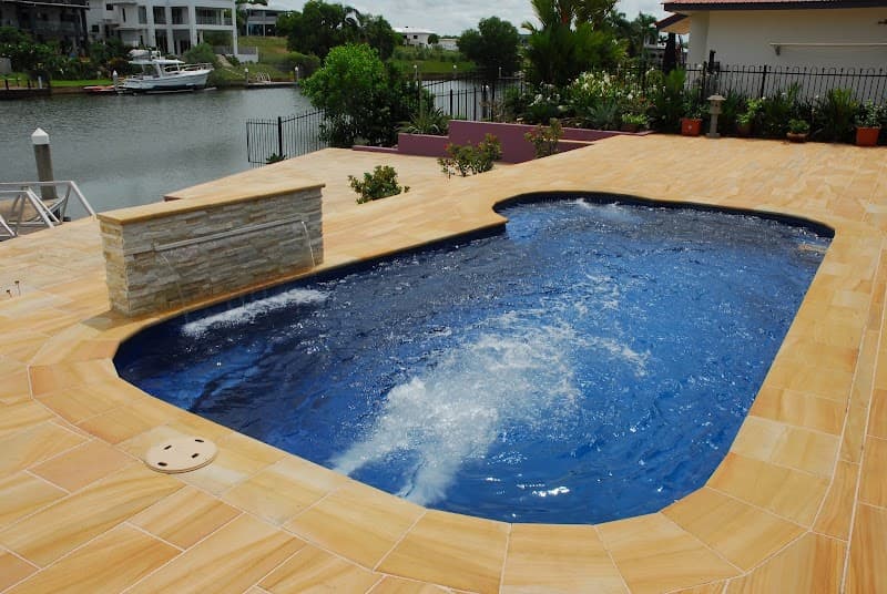 Darwin Fibreglass Pools & Spas pool builder work in Winnellie