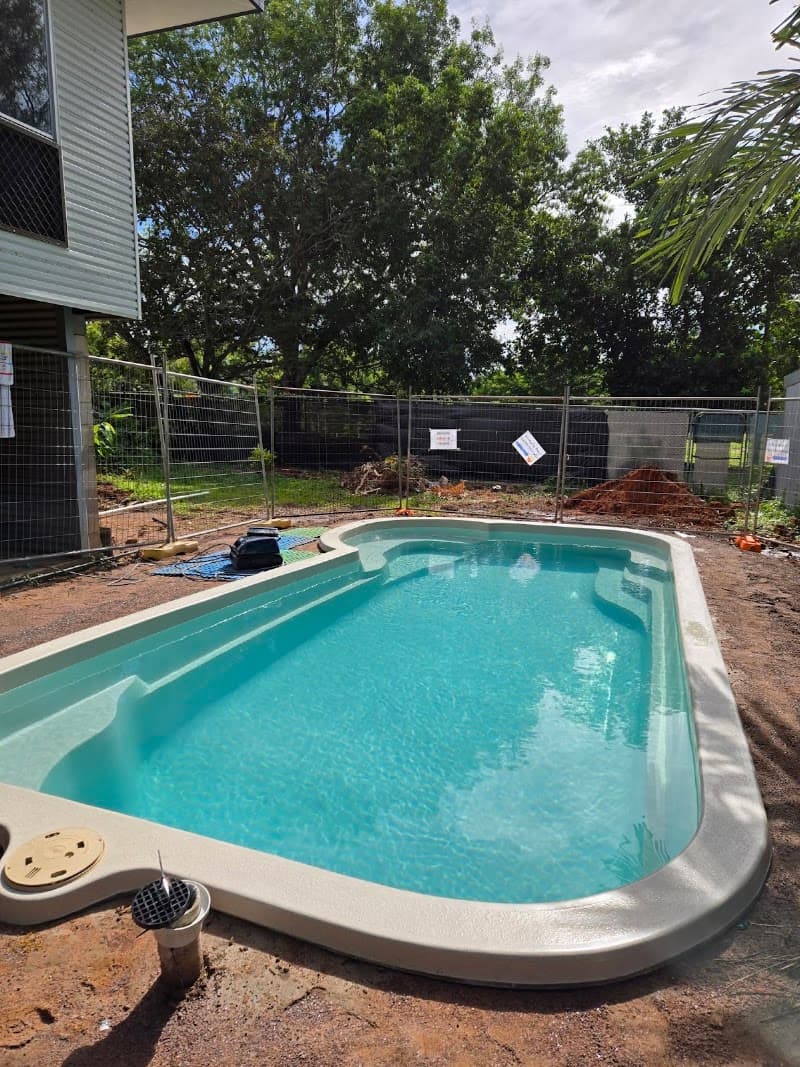 Darwin Fibreglass Pools & Spas pool builder work in Winnellie