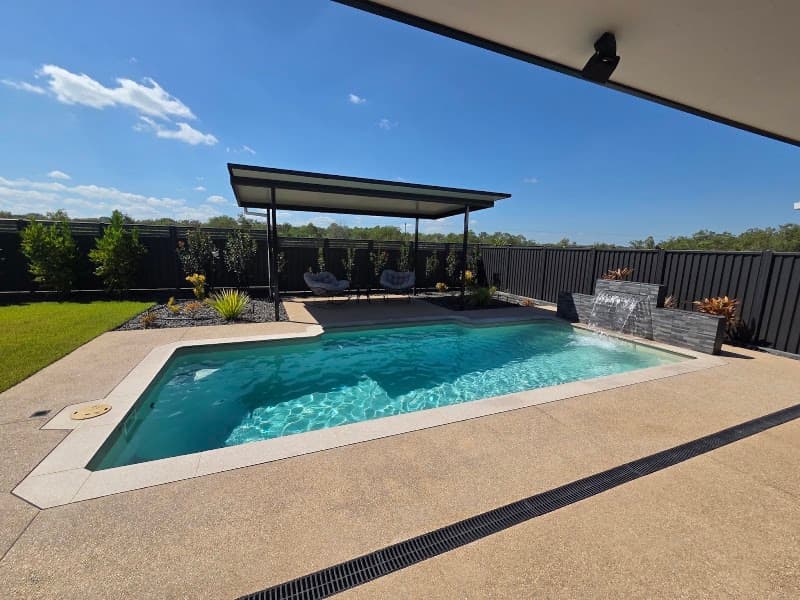 Darwin Fibreglass Pools & Spas pool builder work in Winnellie